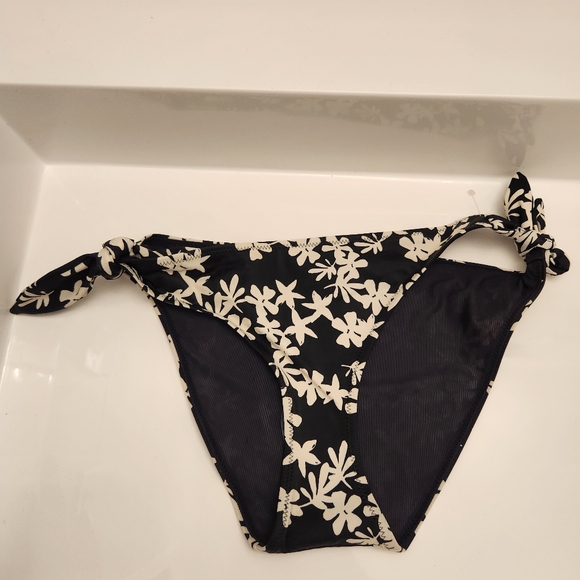 Lemlem Sea Floral Bikini Bottoms NWOT - Picture 3 of 6